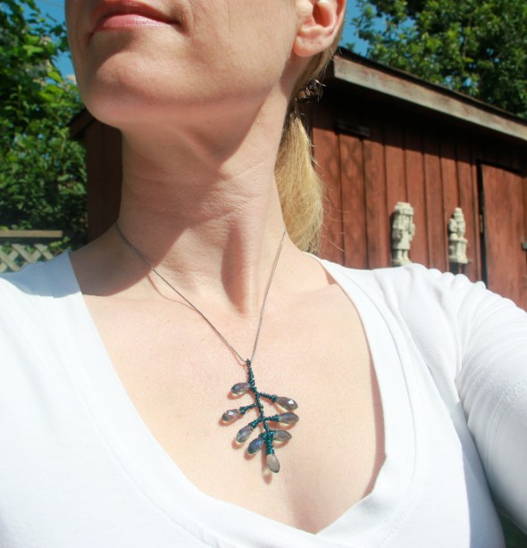 Twig Necklace