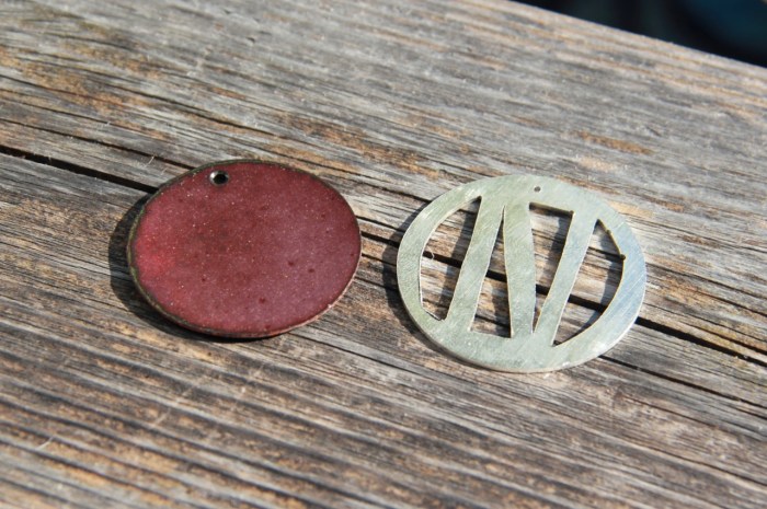 silverenamelmedallion1