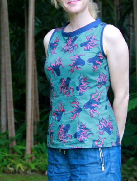 Burda 7051 octopus top