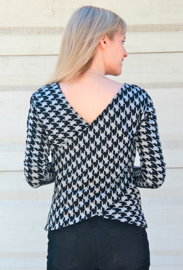 McCall's 7127 houndstooth crossover top