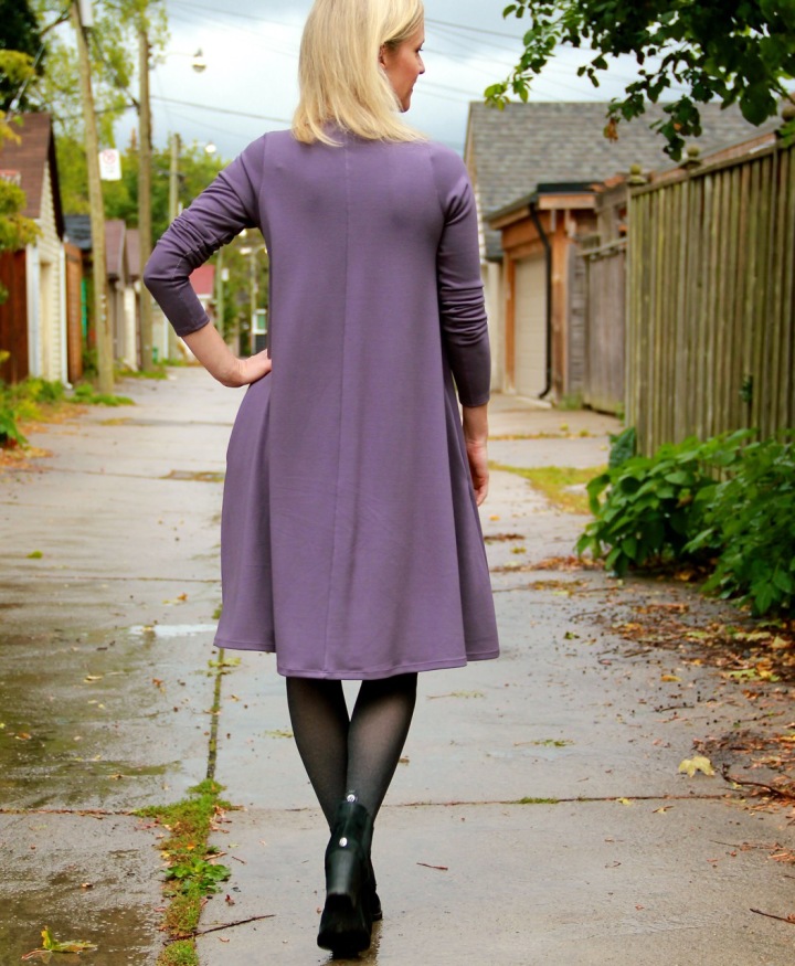 stormyclothes_dress_back